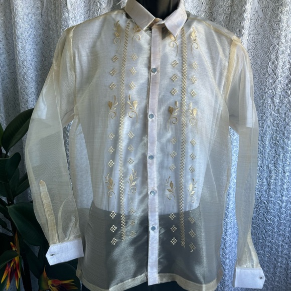 Men’s Beige Pina Organza Barong Tagalog Full Open front w/beautiful embroidery - Picture 3 of 10